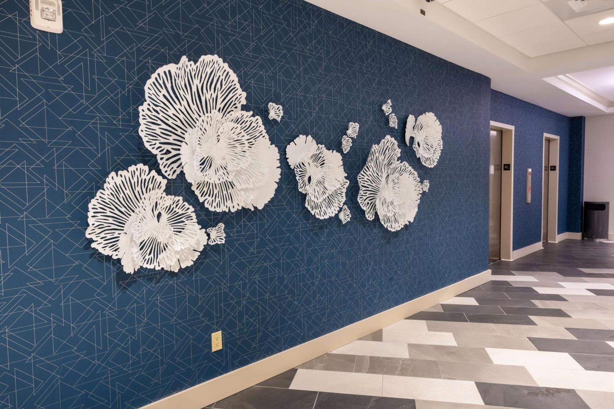 Doubletree By Hilton Tinton Falls-Eatontown Exterior photo